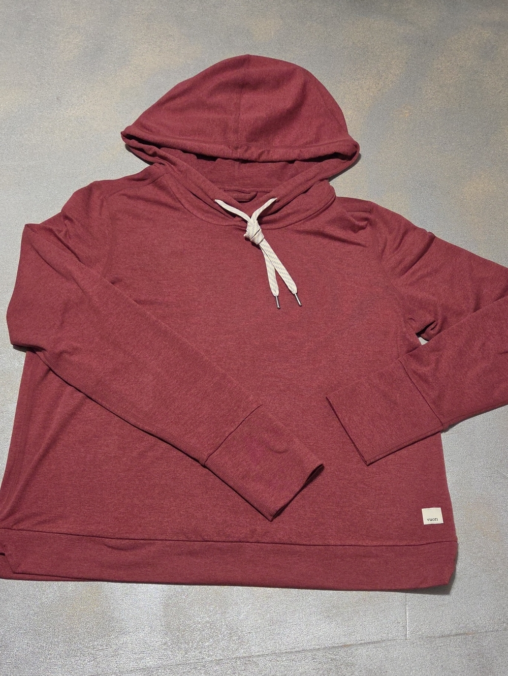 Vuori Women's Hoodie in Burgundy Heather with Cream Drawstrings